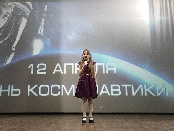 12 апреля в Романовском Доме культуры состоялся праздничный концерт «Мы первые»