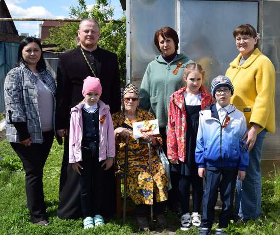 В Романовском районе поздравили ветеранов с праздником Победы