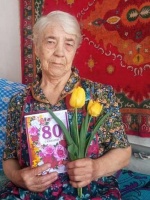 Социальные работники Романовского Центра поздравили с  80-летним юбилеем