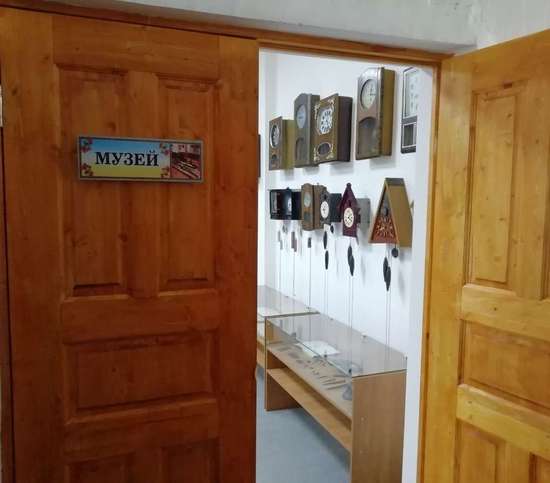 Открытие после ремонта школьного музея.