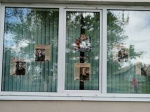 В Год памяти и славы в рамках Всероссийской акции Окна Победы сотрудницы центральной библиотеки имени И.И. Фешина  оформили оконную выставку «ВЕЛИКИЕ ПОЛКОВОДЦЫ»