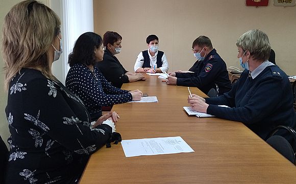 31 марта прошло заседание комиссии по профилактике правонарушений