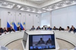 Роман Бусаргин провел постоянно действующее совещание с руководителями министерств и ведомств Правительства области