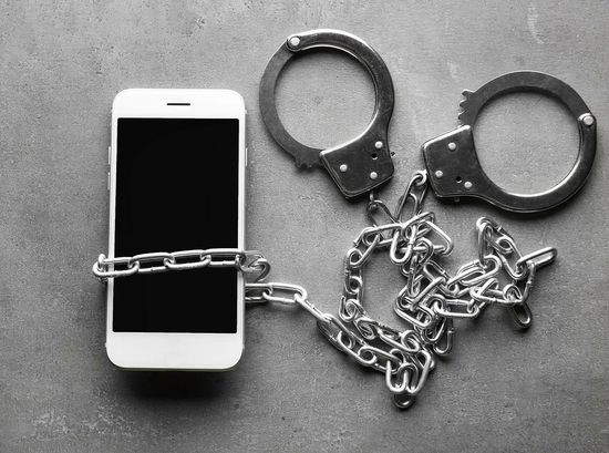 Сотрудниками уголовного розыска раскрыта кража сотового телефона