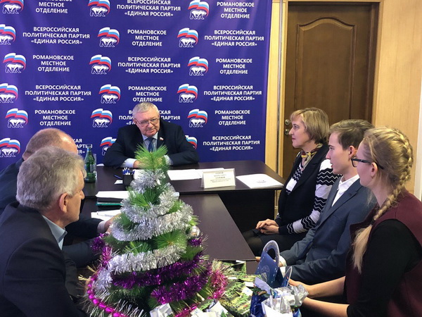 Сергей Суровов провел приемы граждан в Балашове и Романовке