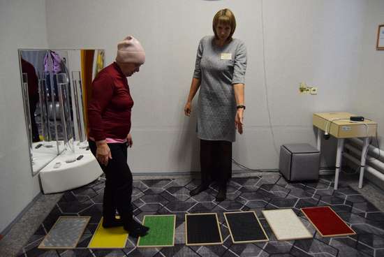 В Романовском комплексном центре прошло индивидуальное занятие социальной технологии