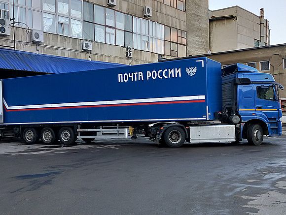 Почта России начала использовать грузовики КамАЗ на природном газе на маршруте между Саратовом и Москвой