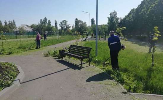 Субботник по благоустройству общественной территории