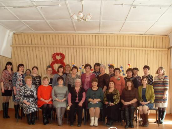 По инициативе Общественного Совета района в  Доме пионеров и школьников прошла ежегодная конференция "Роль женщины в современном обществе"