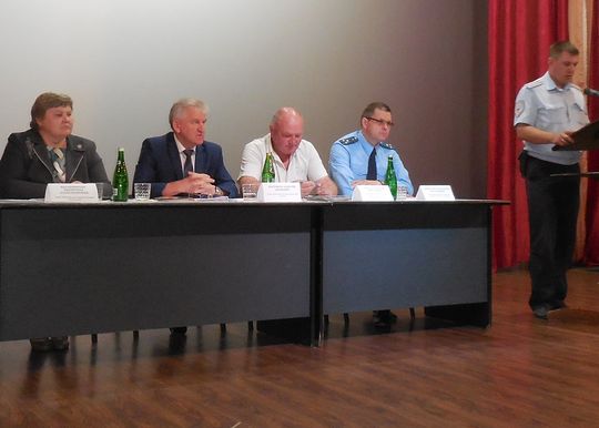 24 мая в районном Доме культуры р.п. Романовка прошло собрание граждан