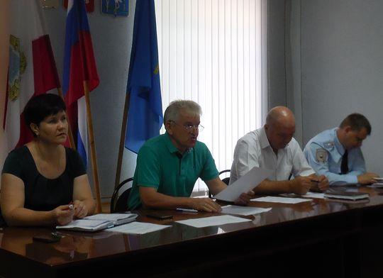 В администрации муниципального района 3 июня прошло постоянно действующее совещание при главе района