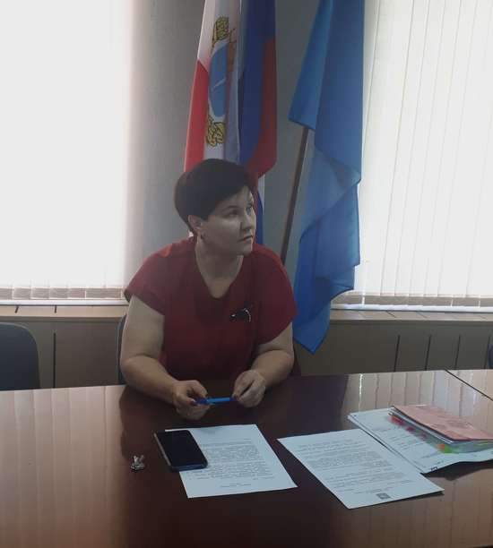 Заседание комиссии по делам несовершеннолетних и защите их прав при администрации Романовского МР