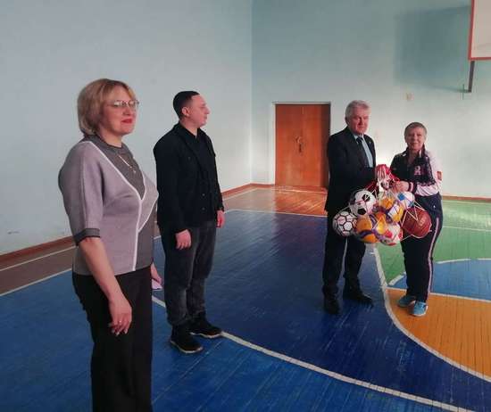 Глава Романовского района посетил МОУ Романовская СОШ им. И.В. Серещенко. 