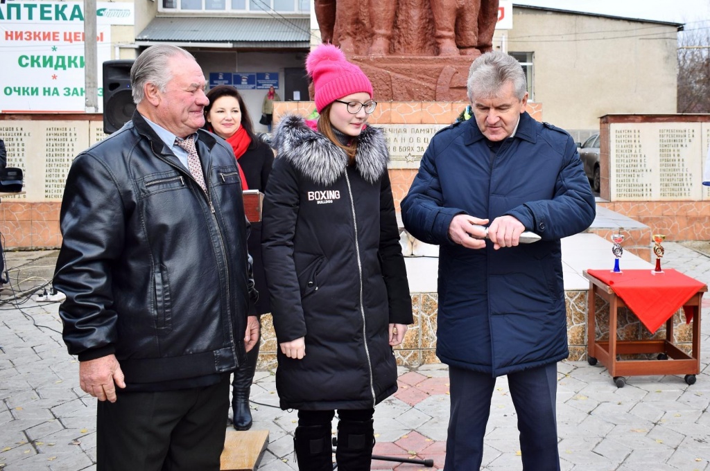 image 2.jpg image 2.jpg